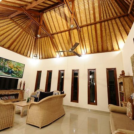 Villa Exotica Ubud  Exterior photo